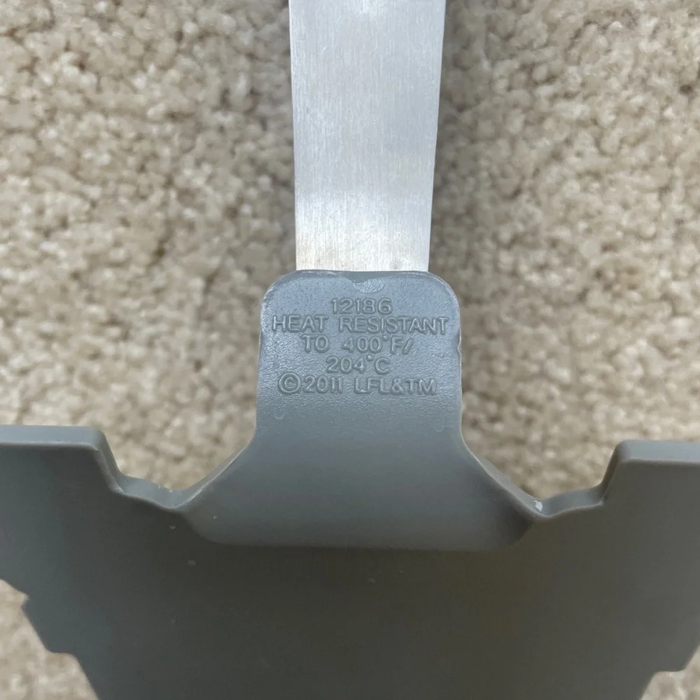 Williams Sonoma Star Wars R2-D2 Spatula